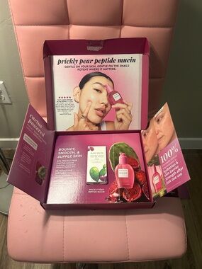 Glow Recipe Prickly Pear Peptide Vegan Mucin Serum for Redness & Fine Lines